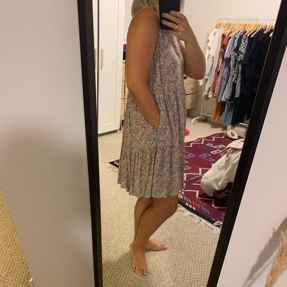 Floral dress - Picture 2 of 3